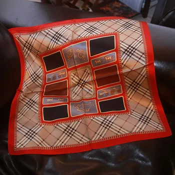 New quality silk scarf mulberry silk "noble carriage classic case" silk scarf small square scarf professional scarf 
New quality silk scarf mulberry silk "noble carriage classic case" silk scarf small square scarf professional scarf