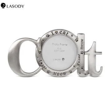 Cat /Dog Letter Shape Picture Frame Zinc Alloy Decorative Tabletop Photo Picture Frame
Cat /Dog Letter Shape Picture Frame Zinc Alloy Decorative Tabletop Photo Picture Frame