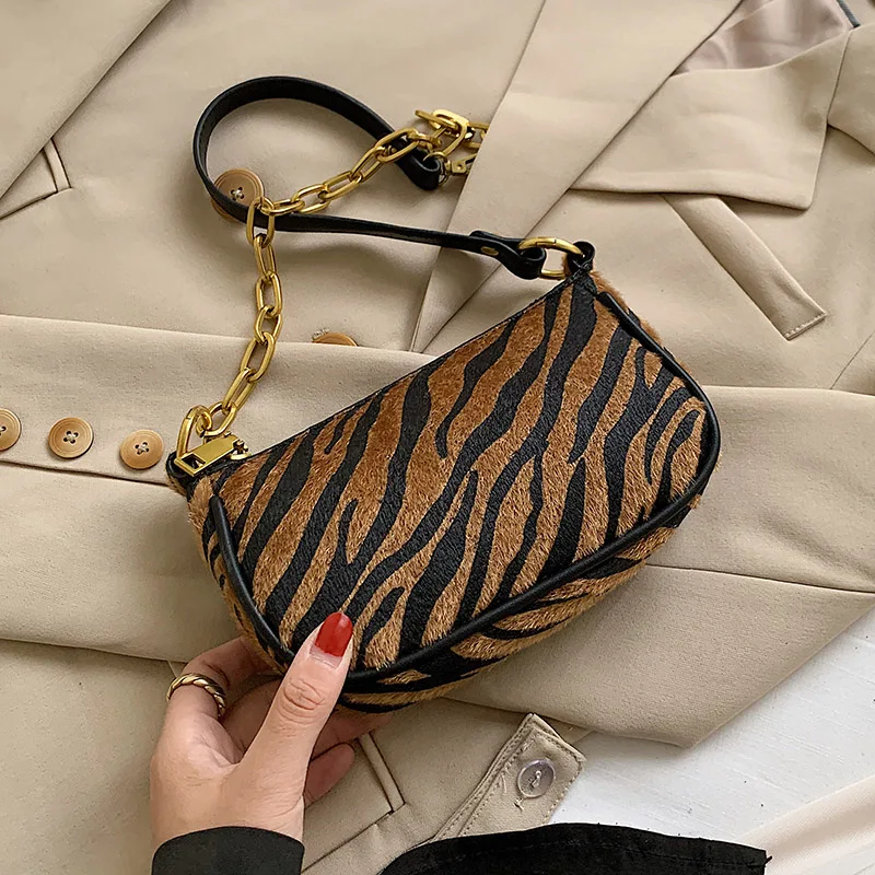 Zebra Pattern Designer Mini Underarm Bag for Women 2020 Women's Winter Fashion Trend Handbags Branded Trending Chain Hand Bag
Zebra Pattern Designer Mini Underarm Bag for Women 2020 Women's Winter Fashion Trend Handbags Branded Trending Chain Hand Bag
