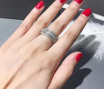 925 Sterling silver gorgeous Clear cz Crystal stone finger ring fashion Rotatable Ring Elegant wedding party jewelry silver ring
925 Sterling silver gorgeous Clear cz Crystal stone finger ring fashion Rotatable Ring Elegant wedding party jewelry silver ring