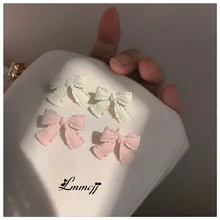 Lmmcjj Macaron Color Simple Bow Earrings Girly Cute Sweet Pink White Earrings For Women Fashion Jewelry Christmas Gifts 2021 INS
Lmmcjj Macaron Color Simple Bow Earrings Girly Cute Sweet Pink White Earrings For Women Fashion Jewelry Christmas Gifts 2021 INS