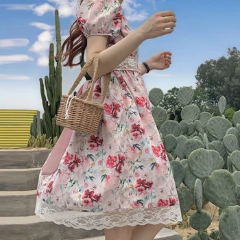 2020 summer new small fresh wild Vintage flower dress bubble sleeve square collar high waist college Style Vestido
2020 summer new small fresh wild Vintage flower dress bubble sleeve square collar high waist college Style Vestido