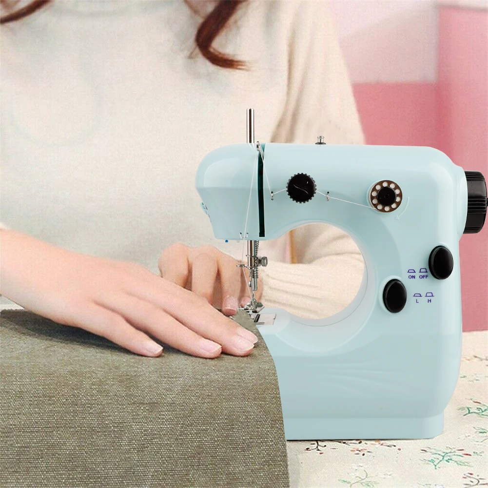 Mini Sewing Machine Portable Electric Sewing Machines Adjustable 2-Speed with Foot Pedal for Kids Beginners DIY Sewing Tools
Mini Sewing Machine Portable Electric Sewing Machines Adjustable 2-Speed with Foot Pedal for Kids Beginners DIY Sewing Tools