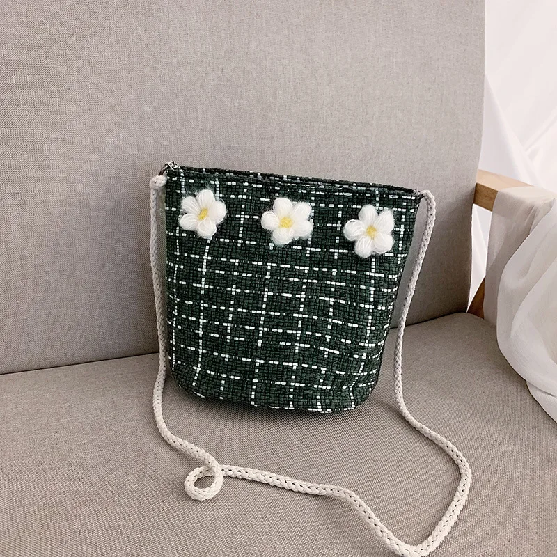 Weaving Bag Women's 2020 New Style Small Cloth Bag INS Flower Shoulder Bag Korean-style Fashion Shoulder Bag
Weaving Bag Women's 2020 New Style Small Cloth Bag INS Flower Shoulder Bag Korean-style Fashion Shoulder Bag