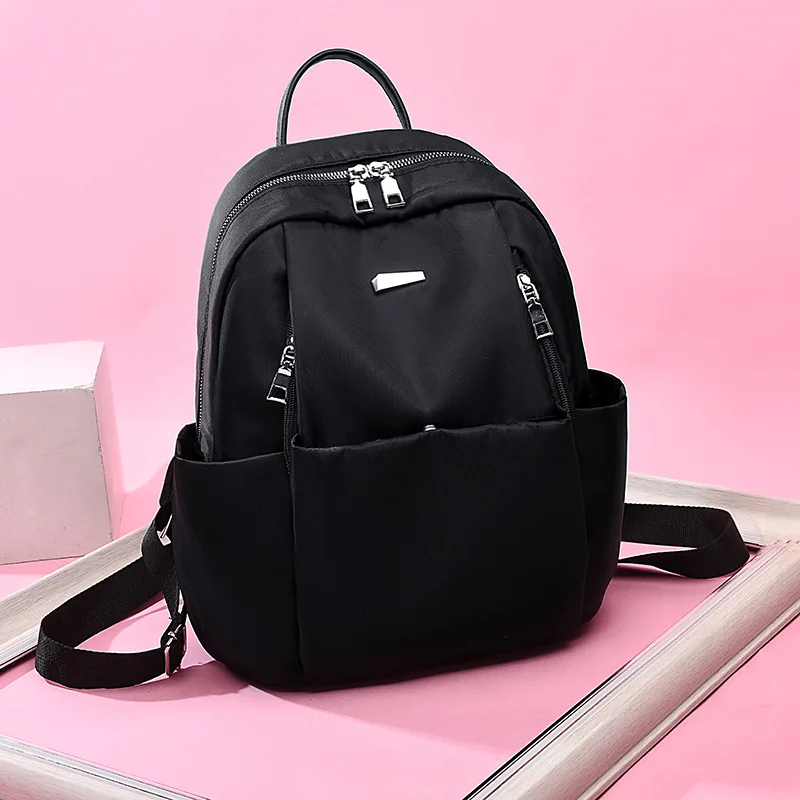 Женский нейлоновый рюкзак, вместительный водонепроницаемый рюкзак на плечо, высокое качество, 2019
Женский нейлоновый рюкзак, вместительный водонепроницаемый рюкзак на плечо, высокое качество, 2019