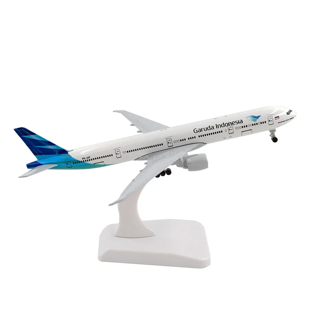 Летательный аппарат Garuda, Индонезия, Боинг 777 с посадочным шасси, модель самолета B777 из сплава, дешевые игрушки, подарок для детей для коллекции, 20 см
Летательный аппарат Garuda, Индонезия, Боинг 777 с посадочным шасси, модель самолета B777 из сплава, дешевые игрушки, подарок для детей для коллекции, 20 см