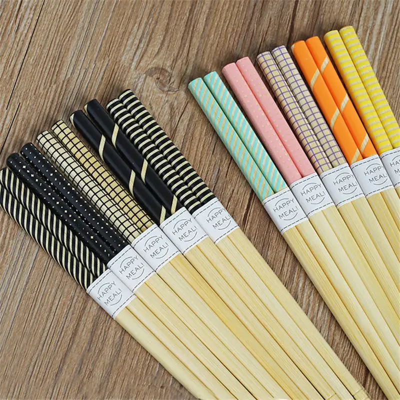 DoreenBeads Japan Style Eco-friendly Printed Bamboo Chopsticks Geometric Patterns For Lovers Sisters Kids Girl 22.5 CM 5 Pairs
DoreenBeads Japan Style Eco-friendly Printed Bamboo Chopsticks Geometric Patterns For Lovers Sisters Kids Girl 22.5 CM 5 Pairs
