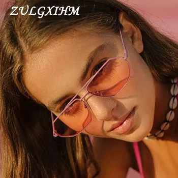Women Retro Classic Small polygon Sunglasses Men Women Luxury Vintage Black Mirrors Colour transparent lens Sun Glasses UV400 
Women Retro Classic Small polygon Sunglasses Men Women Luxury Vintage Black Mirrors Colour transparent lens Sun Glasses UV400
