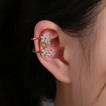 2020 Ear-jacket Women's 1 Piece Ear Clip Butterfly & Flower Zircon Popular Party Non-Piercing Ear Clips Fake Cartilage Accessory
2020 Ear-jacket Women's 1 Piece Ear Clip Butterfly & Flower Zircon Popular Party Non-Piercing Ear Clips Fake Cartilage Accessory