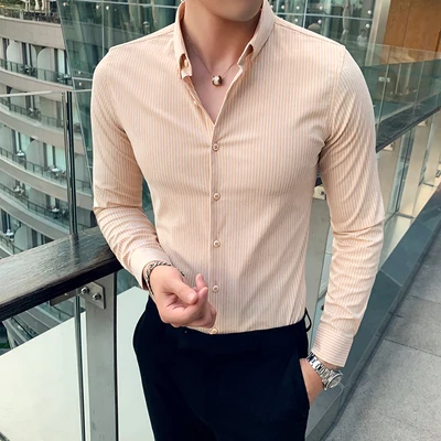 2019 men's shirt tide personality British wind stripe trend wild casual handsome elastic men's long-sleeved shirt
2019 men's shirt tide personality British wind stripe trend wild casual handsome elastic men's long-sleeved shirt