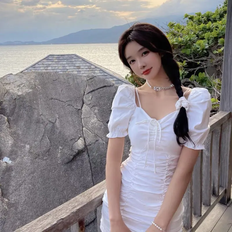 Hong Kong style women's 2021 summer new sexy hip wrap dress slim and gentle temperament foreign fairy skirt
Hong Kong style women's 2021 summer new sexy hip wrap dress slim and gentle temperament foreign fairy skirt