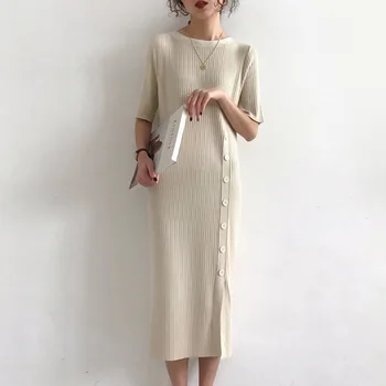 Summer Korean Style Knitted Sweater Dress Women Elegant Solid Half Sleeve Buttons Slim Midi Dresses Casual Office Minimalist
Summer Korean Style Knitted Sweater Dress Women Elegant Solid Half Sleeve Buttons Slim Midi Dresses Casual Office Minimalist