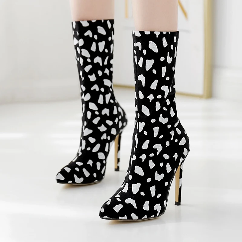 Women's socks, boots, toes, elastic high heels, high heels, high heels, Botas zipper high boots
Women's socks, boots, toes, elastic high heels, high heels, high heels, Botas zipper high boots