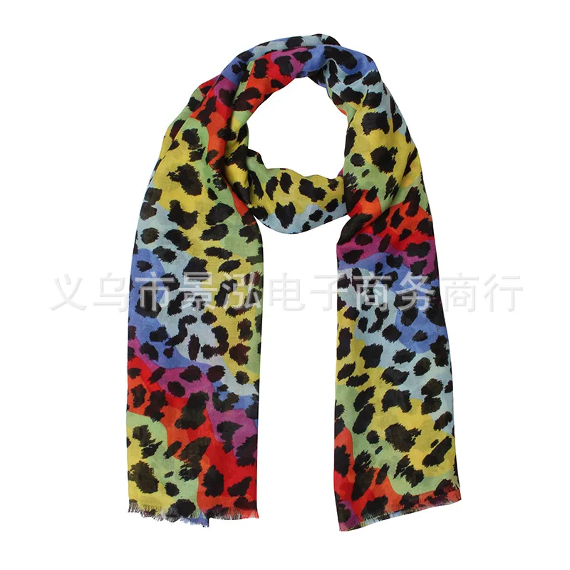 Spring Color Leopord Pattern And Camouflage Smudge Color TR Fabric on Both Sides of Pull Shall on Both Sides of Crimping Scarf S
Spring Color Leopord Pattern And Camouflage Smudge Color TR Fabric on Both Sides of Pull Shall on Both Sides of Crimping Scarf S