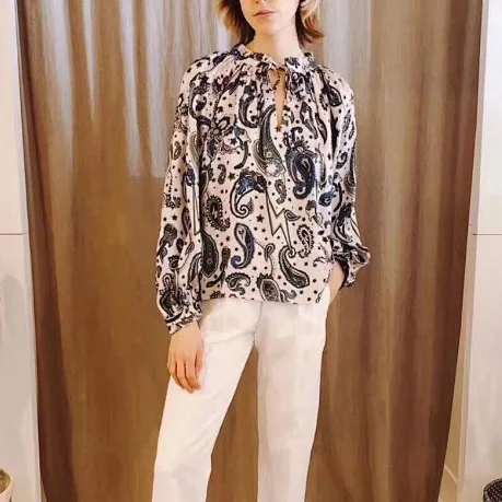 Elfbop Ladies Viscose 100% Cashew Printed Blouse Top With Long Sleeve & Drawstring Detail 
Elfbop Ladies Viscose 100% Cashew Printed Blouse Top With Long Sleeve & Drawstring Detail