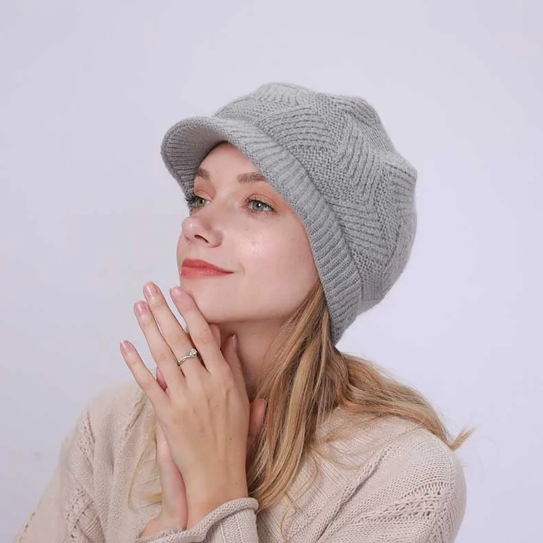 11 (17)