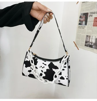 2020 Fashion Design Milk Cow Print Women Underarm Handbags Vintage PU Leather Girls Shoulder Messenger Bags Women Armpit Bag
2020 Fashion Design Milk Cow Print Women Underarm Handbags Vintage PU Leather Girls Shoulder Messenger Bags Women Armpit Bag