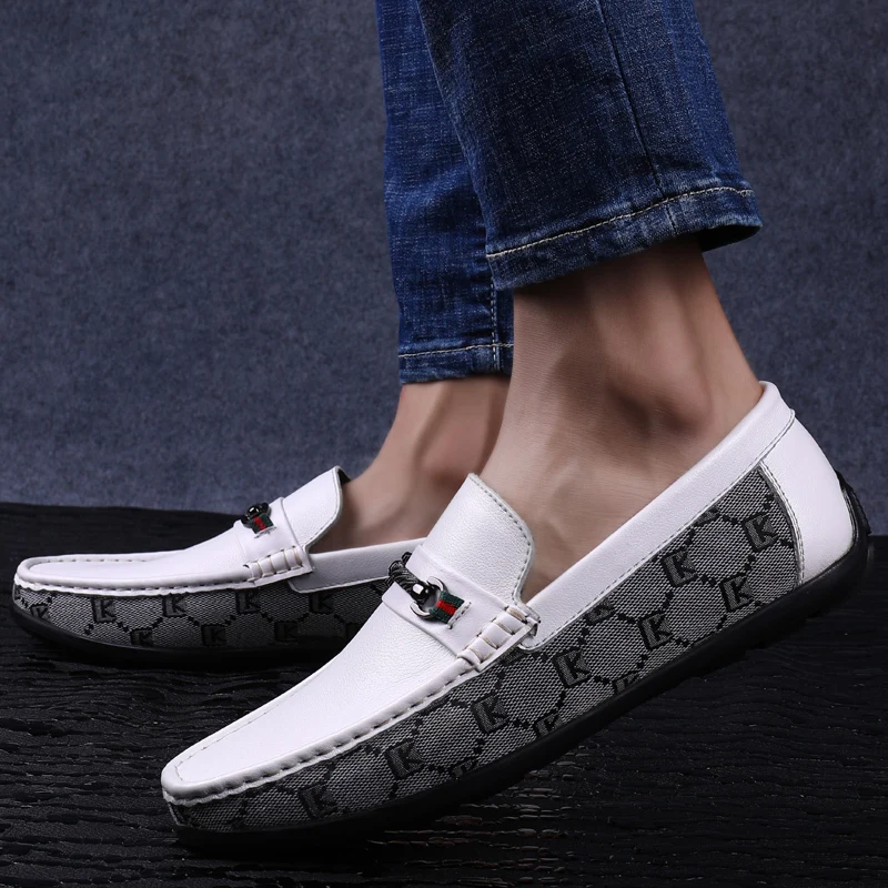 Men Loafers Breathable Slip on Driving Shoes 2020 Spring Summer Soft Genuine Leather Sneakers Men Moccasins Shoes Size 39-44
Men Loafers Breathable Slip on Driving Shoes 2020 Spring Summer Soft Genuine Leather Sneakers Men Moccasins Shoes Size 39-44