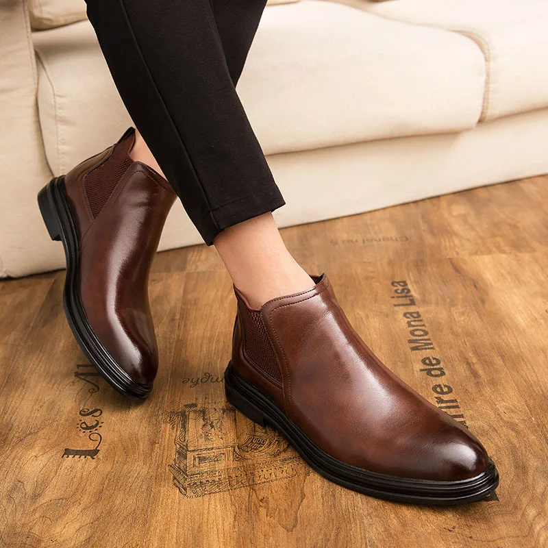 2019 Autumn Foot Covering Casual Men's Boot Chelsea Short Boots Pointed Toe Business Leather Boot