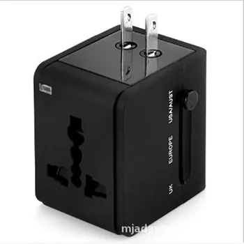 Multi-function dual USB2.1A universal travel universal power supply plug to mobile computer tablet camera charging
Multi-function dual USB2.1A universal travel universal power supply plug to mobile computer tablet camera charging