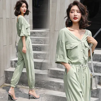 New V-neck Jumpsuit Jumpsuit for Women Solid Color Rompers Temperament Jumpsuits Casual Overalls
New V-neck Jumpsuit Jumpsuit for Women Solid Color Rompers Temperament Jumpsuits Casual Overalls