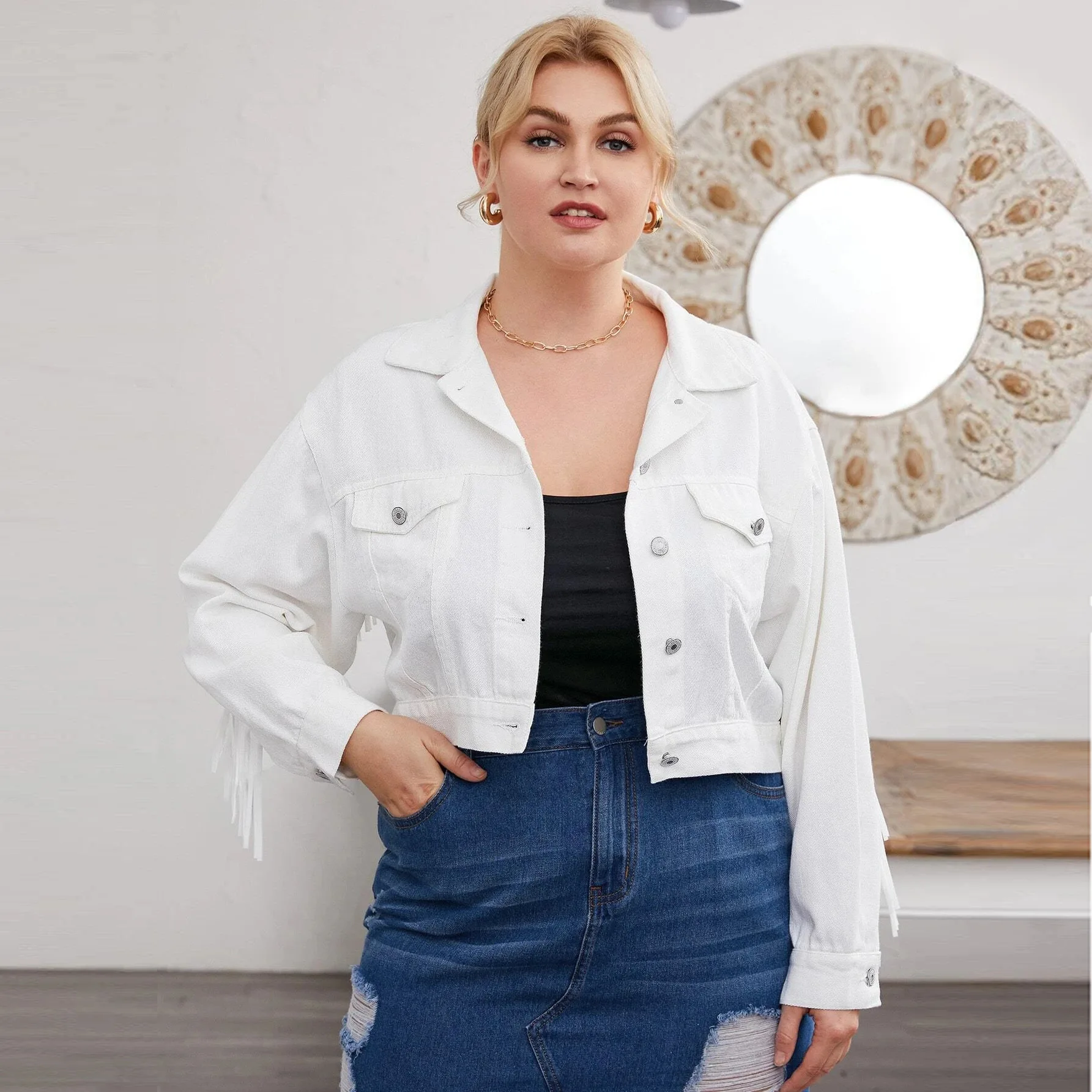 New Denim Jacket Fashion Tassel Stitching Jacket Spring/Autumn Casual Short Solid Color Single Breasted Denim Coats
New Denim Jacket Fashion Tassel Stitching Jacket Spring/Autumn Casual Short Solid Color Single Breasted Denim Coats