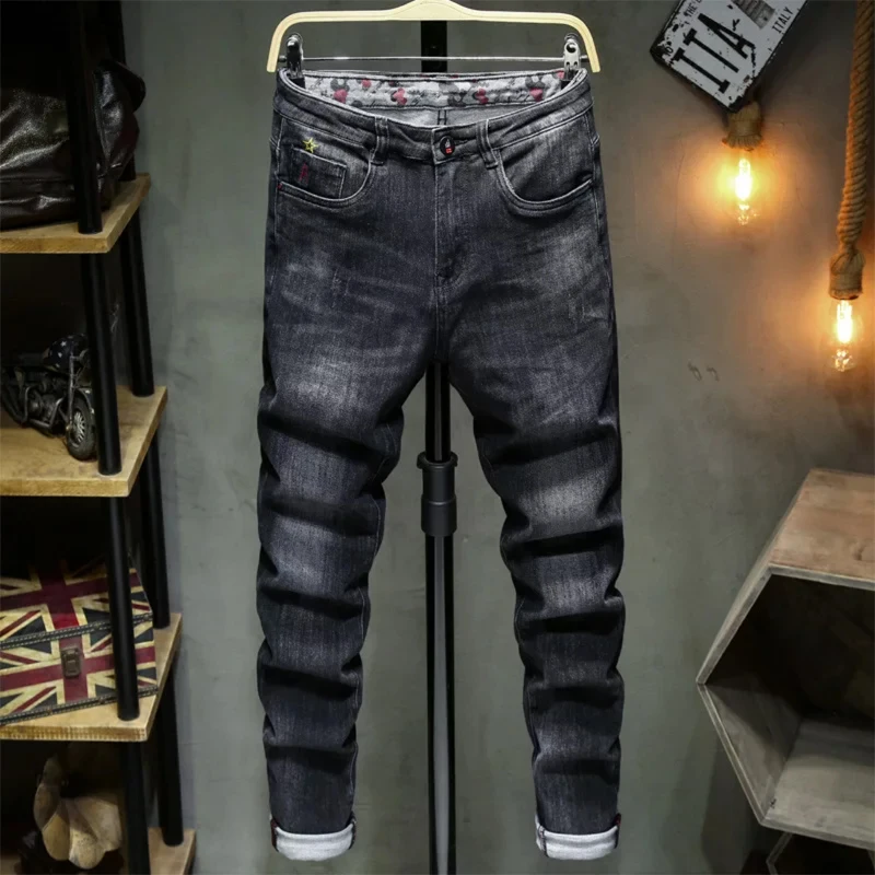 New Young Fashion Streetwear Skinny Denim Design Men's Bike Moto Homens Jeans Mens Jens
New Young Fashion Streetwear Skinny Denim Design Men's Bike Moto Homens Jeans Mens Jens