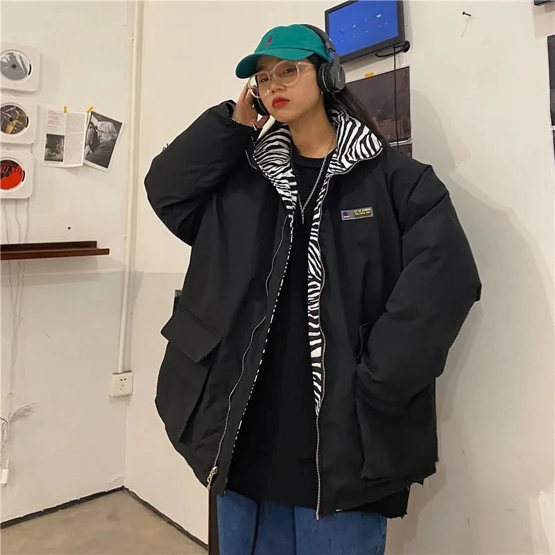 Winter Women Jacket Zebra Pattern Thick Warm Lining Reversible Wear Parkas Loose Harajuku Clothes Coat Baseball Uniform Chaqueta
Winter Women Jacket Zebra Pattern Thick Warm Lining Reversible Wear Parkas Loose Harajuku Clothes Coat Baseball Uniform Chaqueta