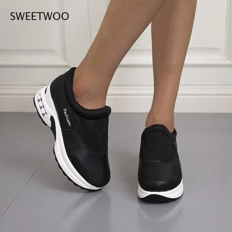 Женские кроссовки на танкетке, всесезонные повседневные кроссовки с прострочкой, новинка 2021
Женские кроссовки на танкетке, всесезонные повседневные кроссовки с прострочкой, новинка 2021