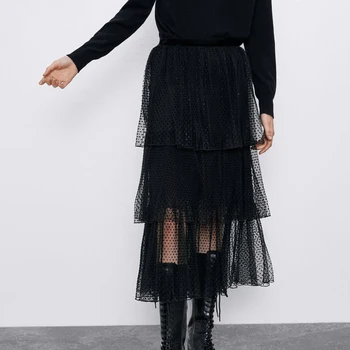 ZA Autumn and Winter 2019 New Skirt Black Dot Tulle Laminated Section Black Half-length Cake Skirt with Same Color Stitching
ZA Autumn and Winter 2019 New Skirt Black Dot Tulle Laminated Section Black Half-length Cake Skirt with Same Color Stitching
