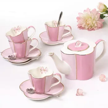 Bone China Coffee Tea Cup Saucers Set With Teapot Flower Pattern Lacework Red Green Flower Tea Mugs Porcelain Drinkware
Bone China Coffee Tea Cup Saucers Set With Teapot Flower Pattern Lacework Red Green Flower Tea Mugs Porcelain Drinkware