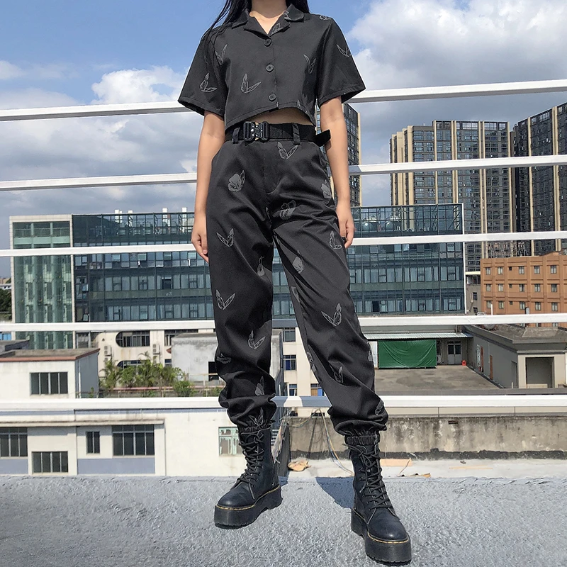 Darlingaga Streetwear Reflective Butterfly Print Two Piece Set Women Tracksuit Summer Cropped Blouse Top and Pants Matching Sets