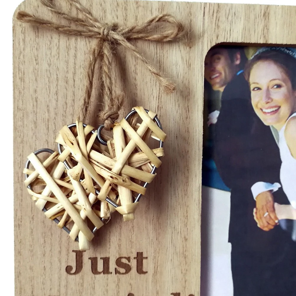 Nature Wooden Pendant Drop Ornaments DIY Photo Frame Weaving Love Photo Frames Village Wedding Supplies Hanging Wall Decor
Nature Wooden Pendant Drop Ornaments DIY Photo Frame Weaving Love Photo Frames Village Wedding Supplies Hanging Wall Decor