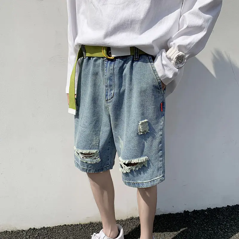 2020 Summer New Youth Popular Broken Hole White Loose Mid-low Waist Denim Shorts Fashion Casual Wild Five-point Pants Blue M-3XL 
2020 Summer New Youth Popular Broken Hole White Loose Mid-low Waist Denim Shorts Fashion Casual Wild Five-point Pants Blue M-3XL