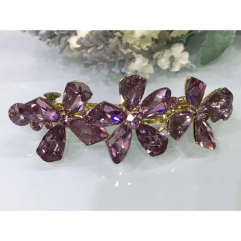 2020 New Design Fashion Crystal Hair Barrettes Clips Beautiful Flower Hairpins Elegant Hair Clips For Women Hair Accessories
2020 New Design Fashion Crystal Hair Barrettes Clips Beautiful Flower Hairpins Elegant Hair Clips For Women Hair Accessories