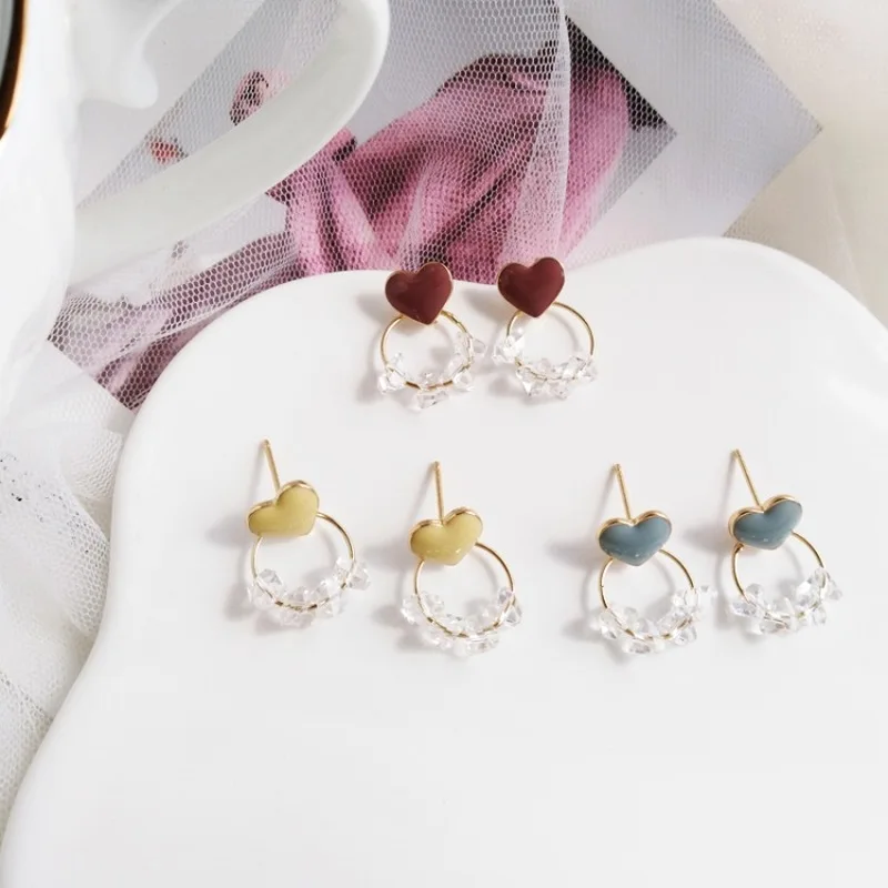 Korean Trend Creative Girl Love Earrings Simple Geometry Round Crystal Glass Jewelry Fashion Women's Accessories
Korean Trend Creative Girl Love Earrings Simple Geometry Round Crystal Glass Jewelry Fashion Women's Accessories