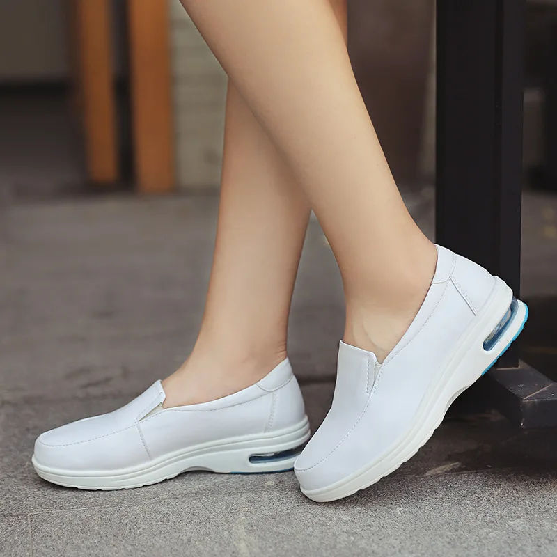 Air Cushion Nurse Shoes Autumn & Winter 2019 New Style White Flat Slanted Heel Comfortable Soft Bottom Hospital Deodorizing Brea
Air Cushion Nurse Shoes Autumn & Winter 2019 New Style White Flat Slanted Heel Comfortable Soft Bottom Hospital Deodorizing Brea