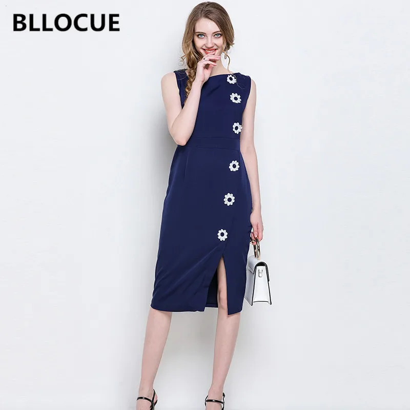 BLLOCUE 2019 Summer New Fashion Elegant Three-Dimensional Floral Vest Dress Women Navy Blue Button Bodycon Split Midi Dress
BLLOCUE 2019 Summer New Fashion Elegant Three-Dimensional Floral Vest Dress Women Navy Blue Button Bodycon Split Midi Dress