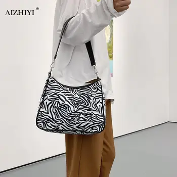 Fashion Zebra Animal Printed Handbag Totes Women Oxford Casual Underarm Shoulder Bags Portable Travel Street Clutches 
Fashion Zebra Animal Printed Handbag Totes Women Oxford Casual Underarm Shoulder Bags Portable Travel Street Clutches