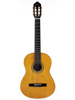 Guitar classical 4/4 Valencia vc204
Guitar classical 4/4 Valencia vc204