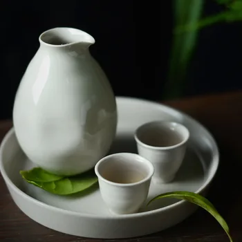 Concise Ceramics Wine Set Suit Flagon Part Wine Spirit Liquor Cup Japanese Style Burning Wine Kettle Small Jiuzhong Clear Wine
Concise Ceramics Wine Set Suit Flagon Part Wine Spirit Liquor Cup Japanese Style Burning Wine Kettle Small Jiuzhong Clear Wine