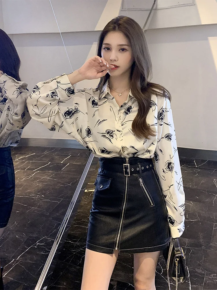 Printed Chiffon Women Blouse Autumn Turn-down Collar Long Sleeve Straight Stylish Urban Leisure Fashion Female Shirts
Printed Chiffon Women Blouse Autumn Turn-down Collar Long Sleeve Straight Stylish Urban Leisure Fashion Female Shirts