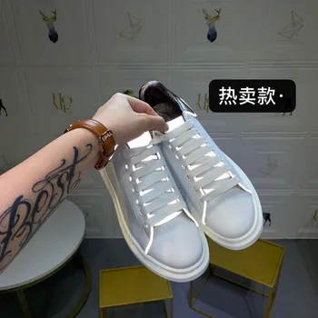 Wild Platform Shoes, Spring 2020) New Leather Reflective Platform Hidden Wedge White Shoes Female Vulcanized Shoes
Wild Platform Shoes, Spring 2020) New Leather Reflective Platform Hidden Wedge White Shoes Female Vulcanized Shoes