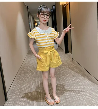 Summer Girls Clothing Suit 2020 New Children Striped T-shirt + Shorts 2Pcs Outfits Teen Kids Clothes Girls Casual Tracksuit 
Summer Girls Clothing Suit 2020 New Children Striped T-shirt + Shorts 2Pcs Outfits Teen Kids Clothes Girls Casual Tracksuit