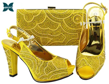 Matching Italian design Shoes and Bag Set Decorated with Rhinestone African Shoe and Bag Set for Party In Women Italy Shoes
Matching Italian design Shoes and Bag Set Decorated with Rhinestone African Shoe and Bag Set for Party In Women Italy Shoes