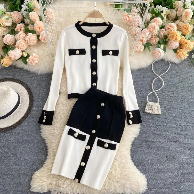 Korean Women Clothes Two Piece Sets For Women Autumn Single Breasted Knitted Sweater Cardigan Crop Top + Mini Skirt Set Outfits
Korean Women Clothes Two Piece Sets For Women Autumn Single Breasted Knitted Sweater Cardigan Crop Top + Mini Skirt Set Outfits