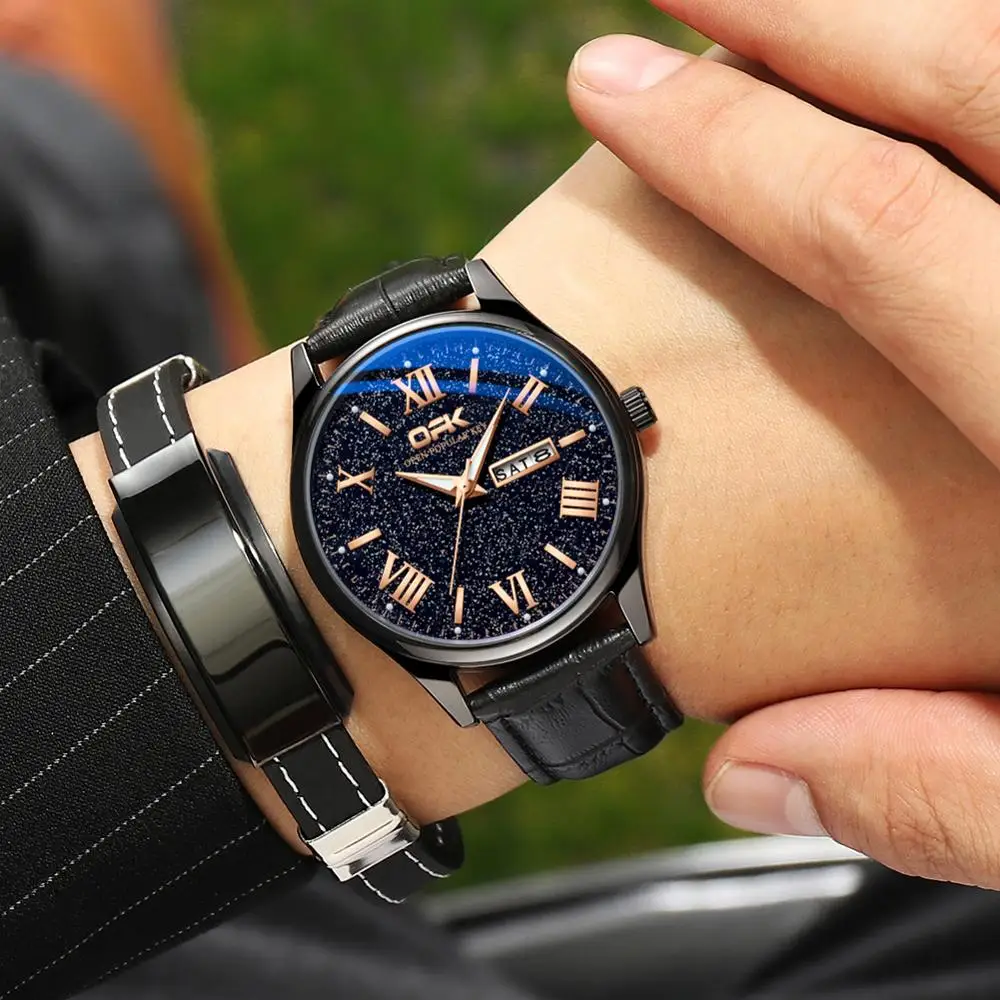 New fashion trending waterproof quartz man's wristwatch with double calendar starry dial
New fashion trending waterproof quartz man's wristwatch with double calendar starry dial