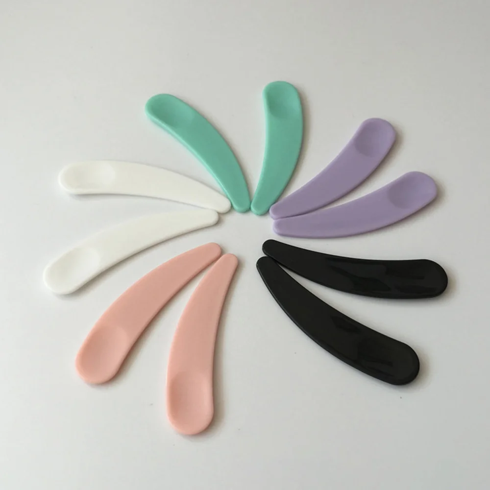 100pcs Beautiful Lightweight Mini Colorful Makeup Spoon Makeup Spoon Facial Mask Spoon for Woman Girl Lady
100pcs Beautiful Lightweight Mini Colorful Makeup Spoon Makeup Spoon Facial Mask Spoon for Woman Girl Lady