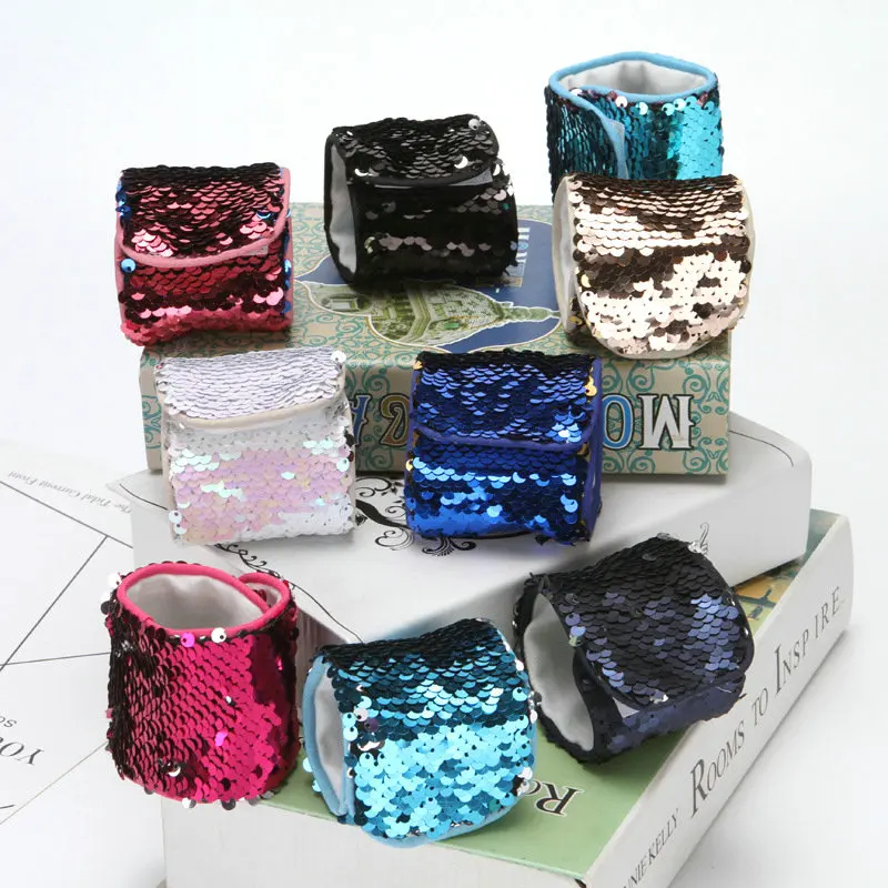 Fashion Handmade Two-tone Sequins Bracelet Exaggerated Elastic Velcro Wide Bangle Girls Autumn Wintere Jwelry Christmas Gifts
Fashion Handmade Two-tone Sequins Bracelet Exaggerated Elastic Velcro Wide Bangle Girls Autumn Wintere Jwelry Christmas Gifts