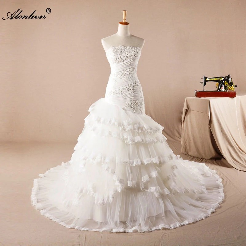 Alonlivn Luxurious Tiered Court Train Strapless Mermaid Wedding Dresses Appliques Lace Ruched Pleats Bridal Gown
Alonlivn Luxurious Tiered Court Train Strapless Mermaid Wedding Dresses Appliques Lace Ruched Pleats Bridal Gown